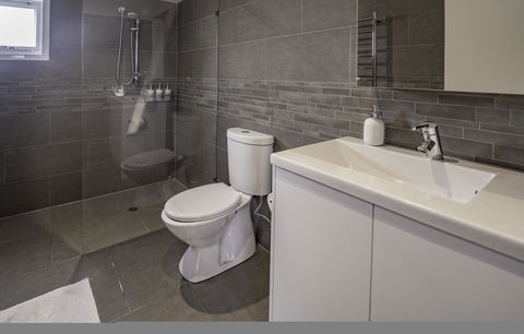 Bayview Loft - Accommodation Bookings 8