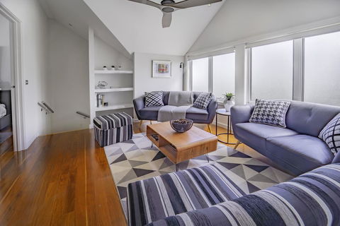 Bayview Loft - Accommodation Bookings 2