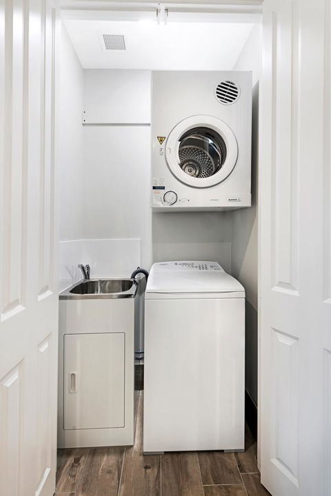 Manhattan Apartments - Caulfield North - Accommodation Bookings 29