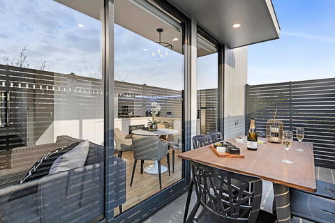 Manhattan Apartments - Caulfield North - Accommodation Bookings 17