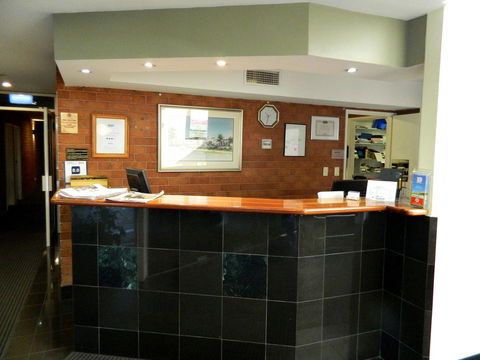 Ciloms Airport Lodge - Accommodation Bookings 27