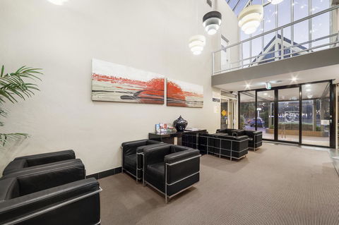 Ciloms Airport Lodge - Accommodation Bookings 16