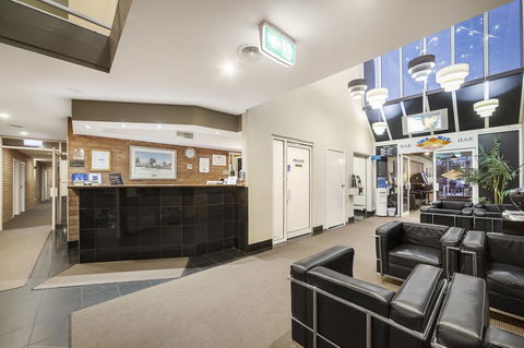 Ciloms Airport Lodge - Accommodation Bookings 15