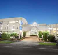Ciloms Airport Lodge