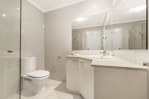 Ciloms Airport Lodge - Accommodation Bookings 11
