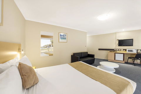 Ciloms Airport Lodge - Accommodation Bookings 42