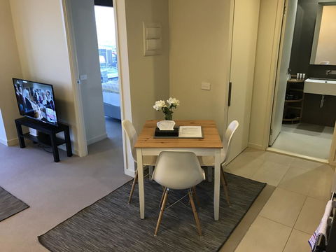 Winston Apartments - Accommodation Bookings 17