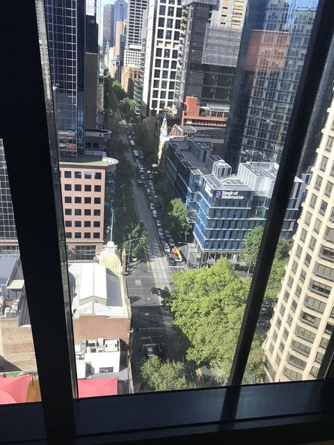 Winston Apartments - Accommodation Bookings 24