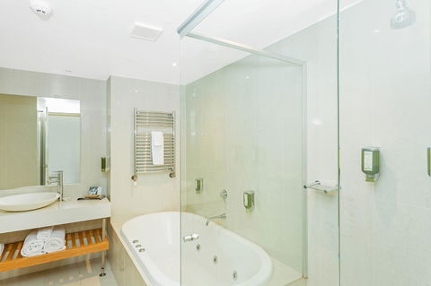 Deep Blue Hotel & Hot Springs - Accommodation Bookings 37