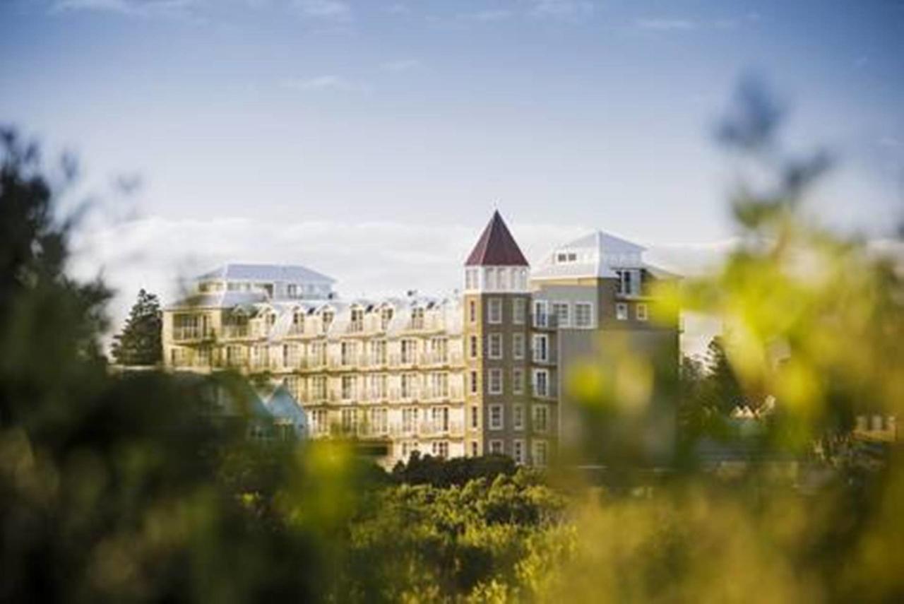  Accommodation Bookings