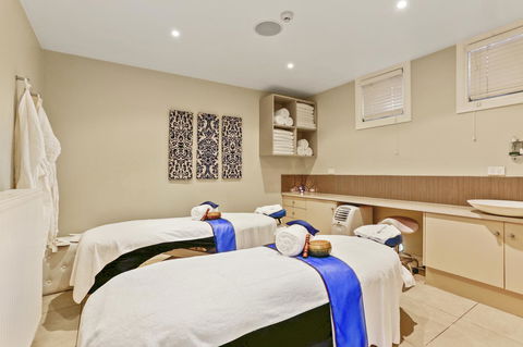 Deep Blue Hotel & Hot Springs - Accommodation Bookings 19