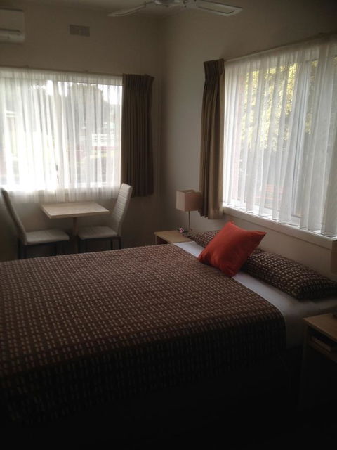 Beachcomber Motel & Apartments - Accommodation Bookings 36