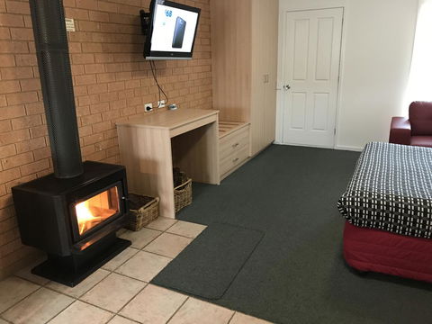 Beachcomber Motel & Apartments - Accommodation Bookings 4