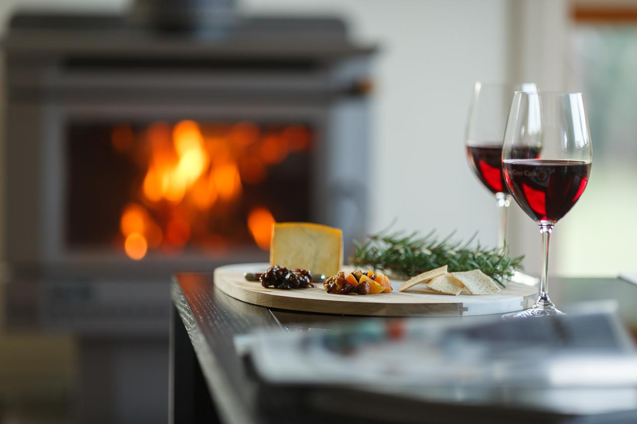  Accommodation Bookings