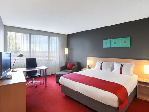 Holiday Inn Melbourne Airport, An IHG Hotel - Accommodation Bookings 1