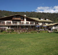 Bright Chalet - Accommodation Bookings