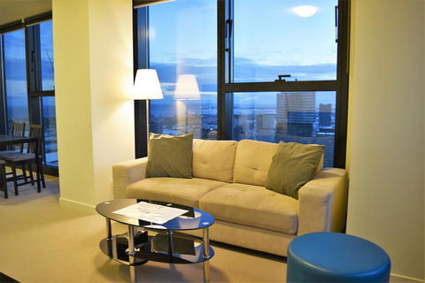 Melbourne SkyHigh Apartments - Accommodation Bookings 26