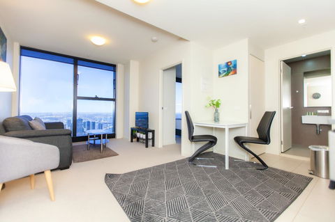 Melbourne SkyHigh Apartments - Accommodation Bookings 5