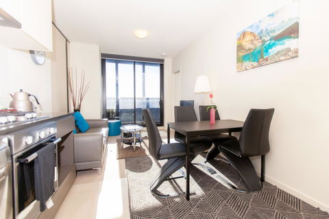 Melbourne SkyHigh Apartments - Accommodation Bookings 9