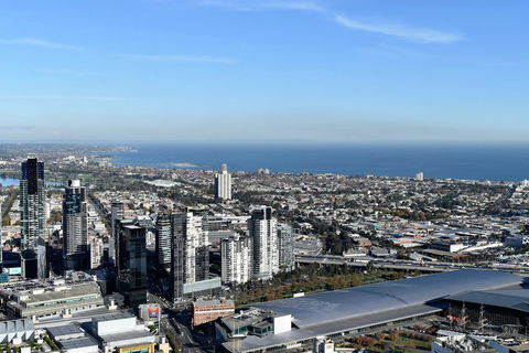 Melbourne SkyHigh Apartments - Accommodation Bookings 34