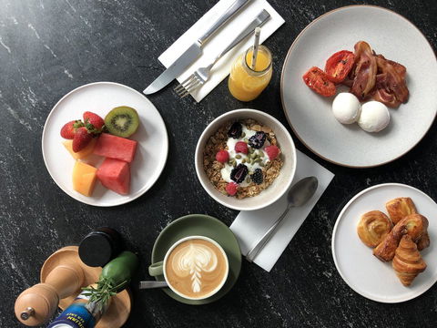 Novotel Melbourne Central - Accommodation Bookings 28