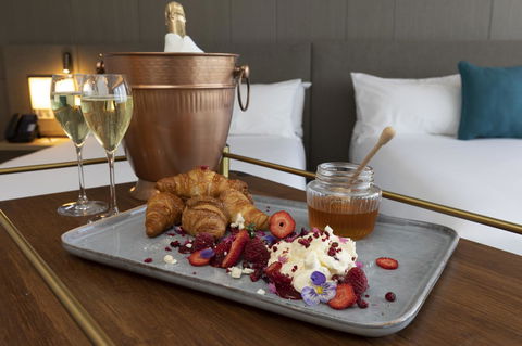 Novotel Melbourne Central - Accommodation Bookings 41