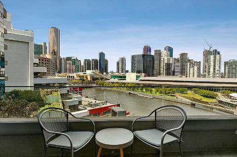 Melbourne Holiday Apartments Flinders Wharf - Accommodation Bookings 2
