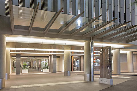 Melbourne Holiday Apartments Flinders Wharf - Accommodation Bookings 4