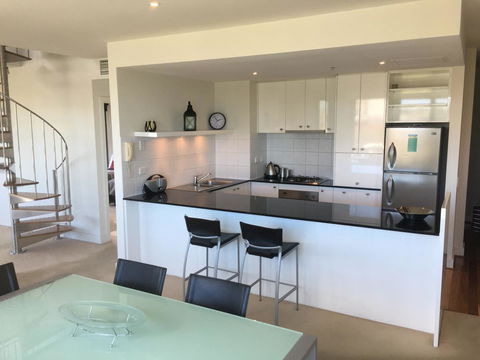 Geelong Waterfront Penthouse Apartment - Accommodation Bookings 11