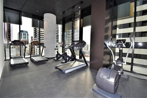 Melbourne Empire Apartments - Accommodation Bookings 11