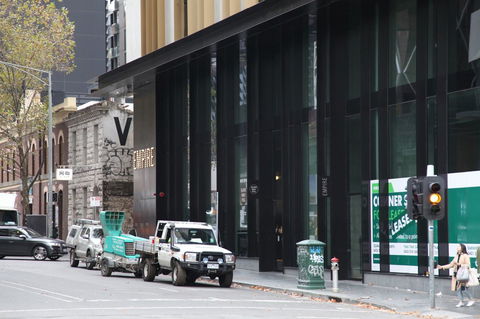 Melbourne Empire Apartments - Accommodation Bookings 3