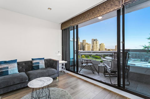 Waterfront Melbourne Apartments - Accommodation Bookings 25