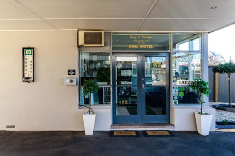 Bendigo Oval Motel - Accommodation Bookings 23