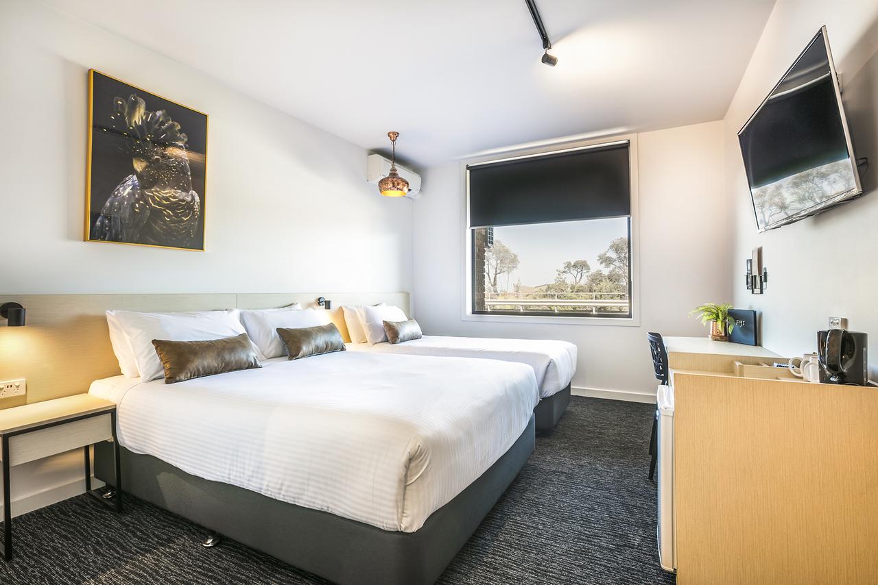  Accommodation Bookings