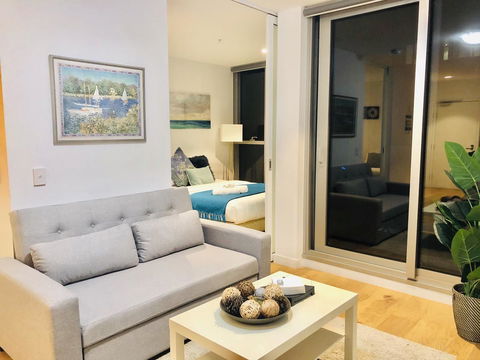 The Escape In Southern Cross Station - Accommodation Bookings 27
