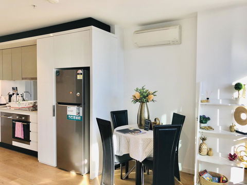 The Escape In Southern Cross Station - Accommodation Bookings 33