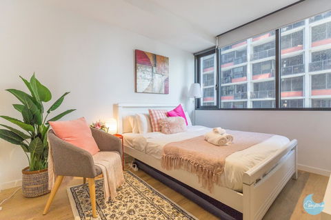 The Escape In Southern Cross Station - Accommodation Bookings 4