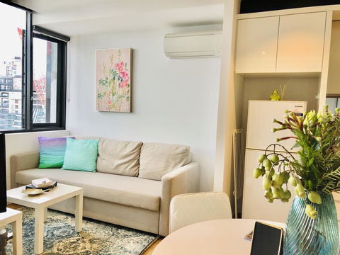 The Escape In Southern Cross Station - Accommodation Bookings 6