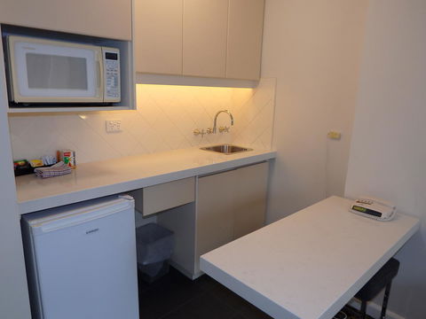 City Limits Hotel Apartments - Accommodation Bookings 19
