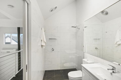 Terrace Lofts Apartments - Accommodation Bookings 15