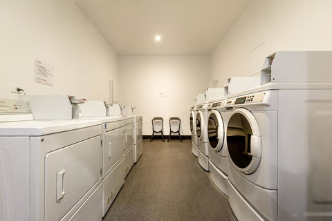 Essence Hotel Carlton - Accommodation Bookings 27