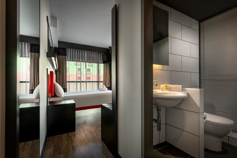 Essence Hotel Carlton - Accommodation Bookings 5