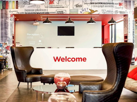 Essence Hotel Carlton - Accommodation Bookings 18