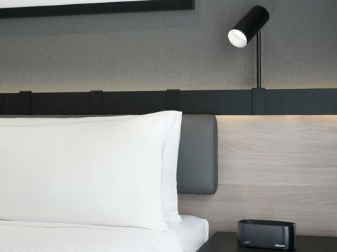 Vibe Hotel Melbourne Docklands - Accommodation Bookings 13