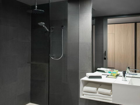 Vibe Hotel Melbourne Docklands - Accommodation Bookings 16