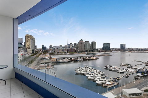 Docklands Private Collection - NEWQUAY - Accommodation Bookings 2
