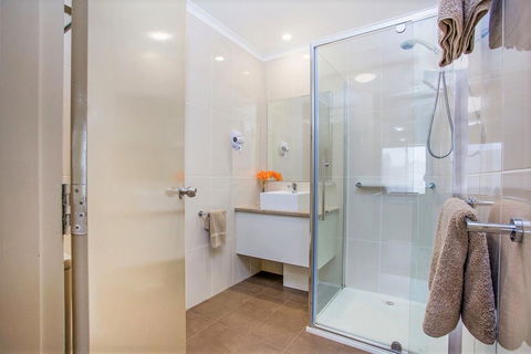 Comfort Inn Warrnambool International - Accommodation Bookings 3