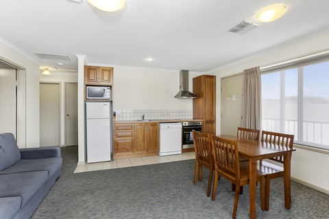 Comfort Inn Warrnambool International - Accommodation Bookings 35