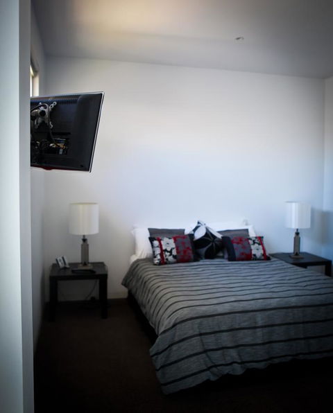 Battery Cove Beach Front Apartment - Accommodation Bookings 9