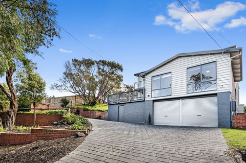 Beachside House - Accommodation Bookings 17